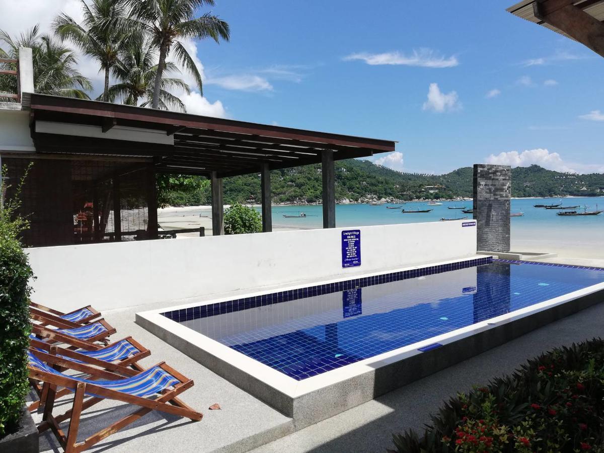 Limelight Village 3*